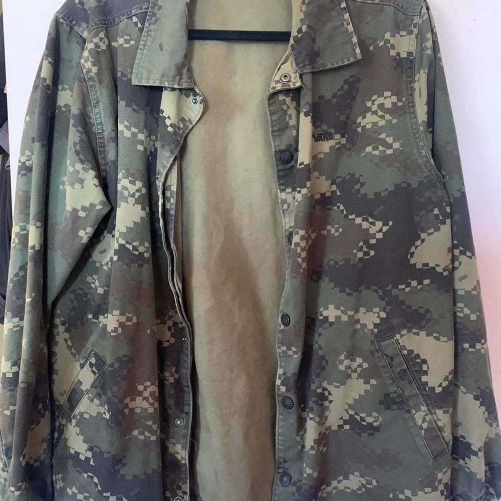 VANS digital CAMO JACKET!!